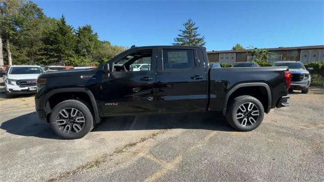 new 2025 GMC Sierra 1500 car, priced at $65,650