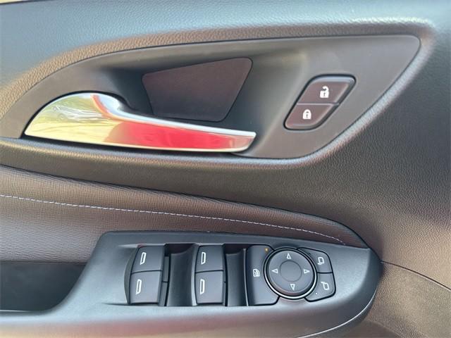 new 2025 Buick Envista car, priced at $27,226