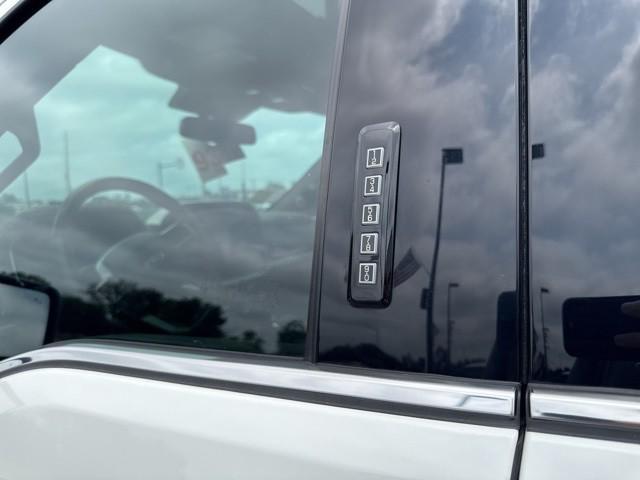 used 2021 Ford F-150 car, priced at $36,009