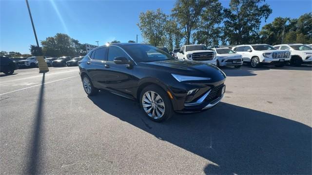 new 2024 Buick Envista car, priced at $27,973