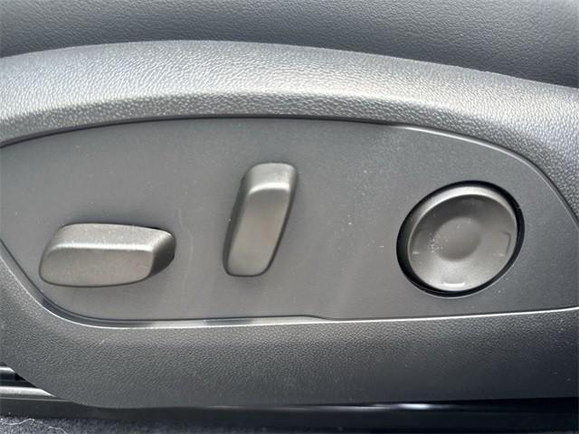 new 2025 Buick Enclave car, priced at $50,551