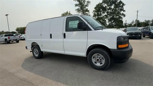 new 2025 GMC Savana 3500 car, priced at $48,210