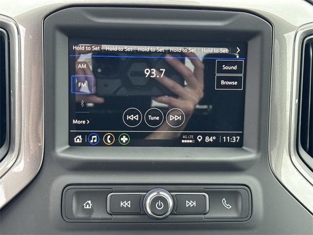 new 2025 GMC Sierra 1500 car, priced at $40,447