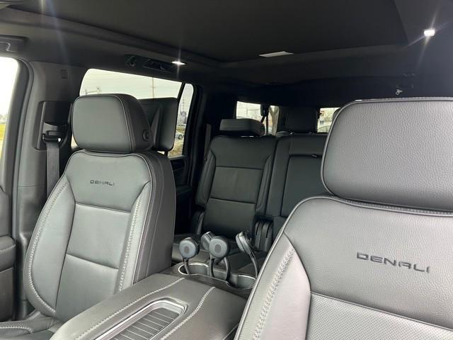 used 2021 GMC Yukon XL car, priced at $52,732