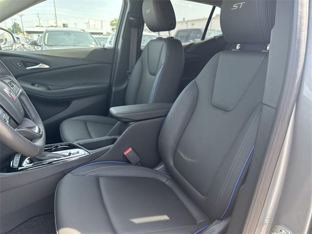 new 2026 Buick Encore GX car, priced at $25,076