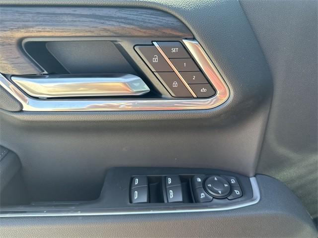 new 2025 GMC Sierra 1500 car, priced at $54,581