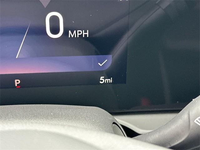 new 2025 Buick Envista car, priced at $26,327