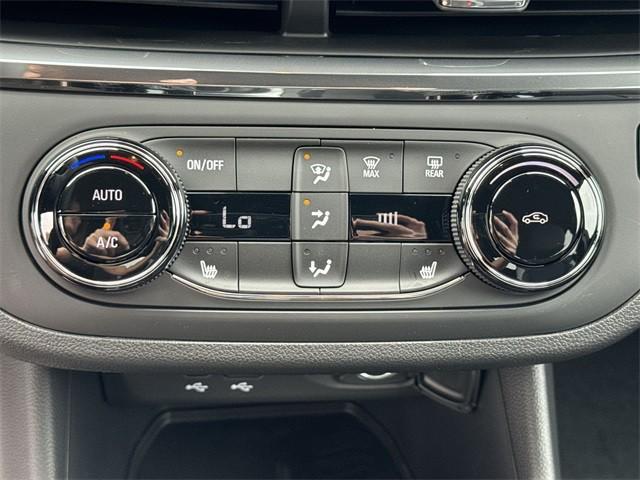 new 2026 Buick Envista car, priced at $26,465