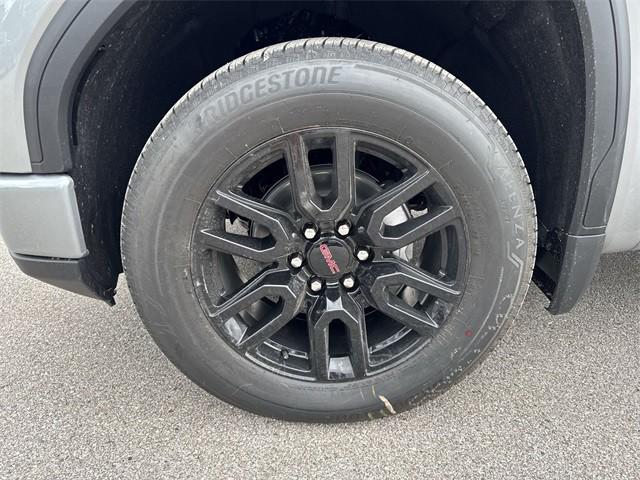 new 2025 GMC Sierra 1500 car, priced at $47,291