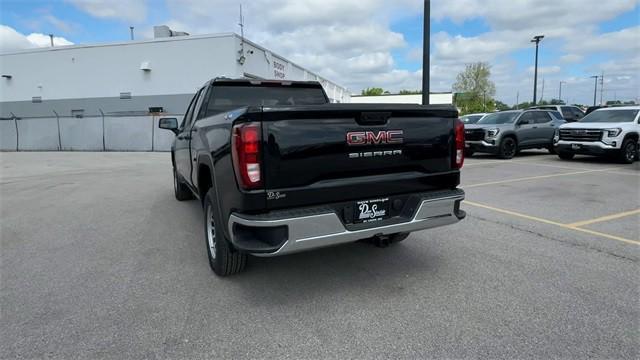 new 2025 GMC Sierra 1500 car, priced at $40,946