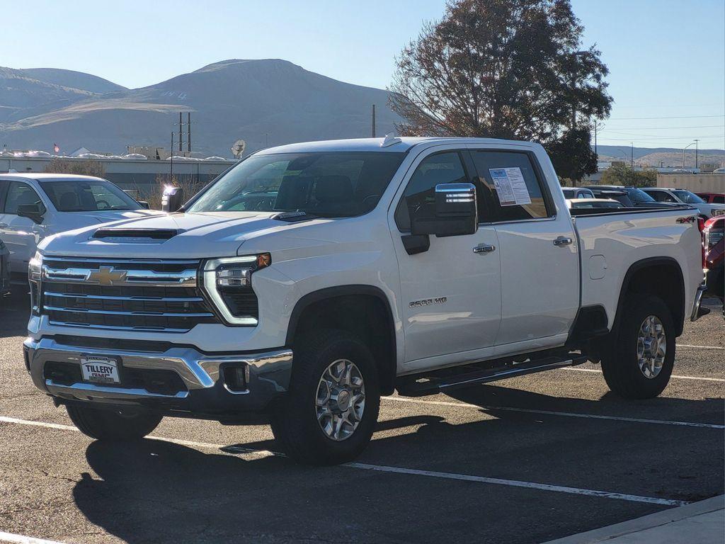 used 2024 Chevrolet Silverado 2500 car, priced at $71,995