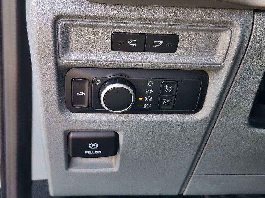 used 2022 Ford F-150 car, priced at $24,995
