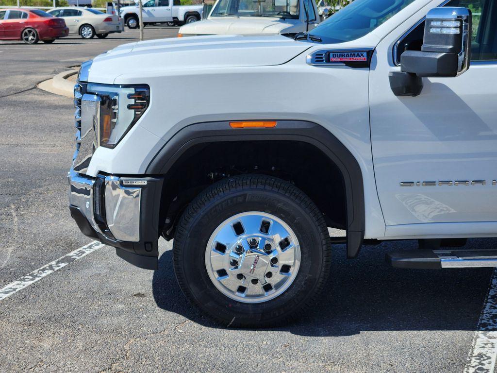 new 2025 GMC Sierra 3500 car, priced at $89,275