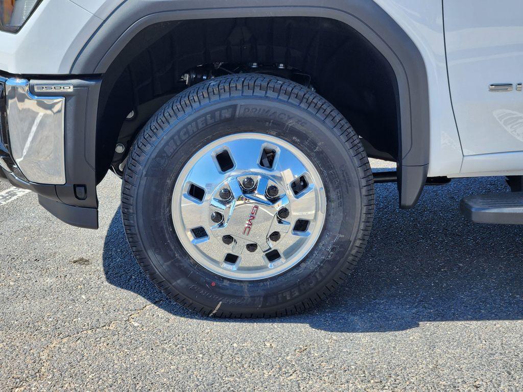 new 2025 GMC Sierra 3500 car, priced at $89,275