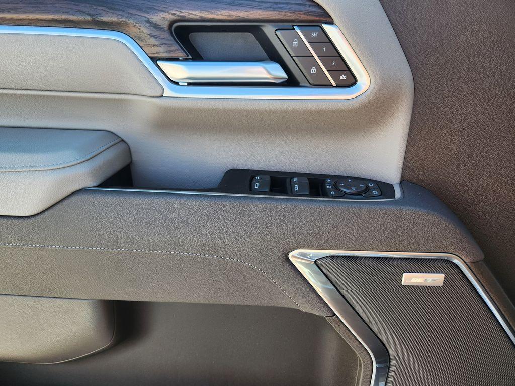 new 2025 GMC Sierra 3500 car, priced at $89,275