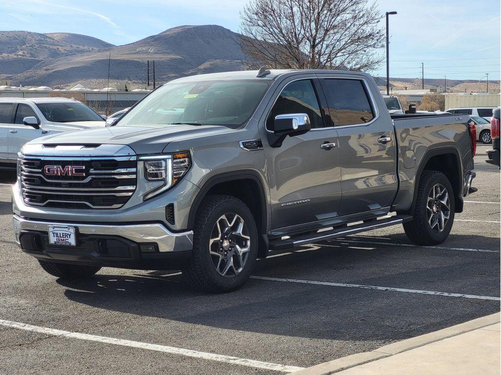 new 2025 GMC Sierra 1500 car, priced at $66,400