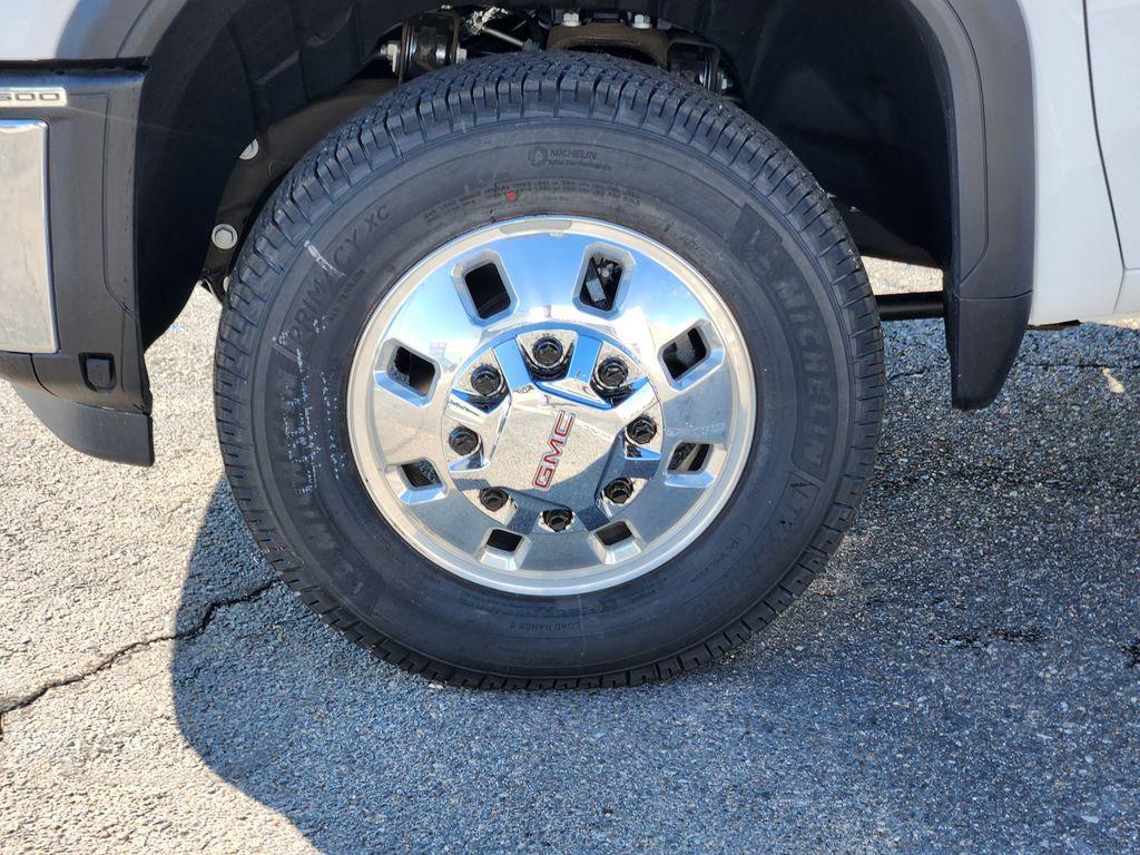 new 2025 GMC Sierra 3500 car, priced at $75,845