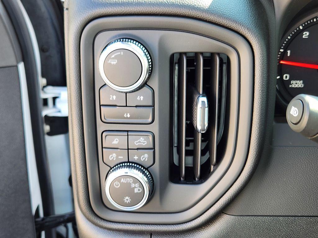 new 2025 GMC Sierra 3500 car, priced at $75,845