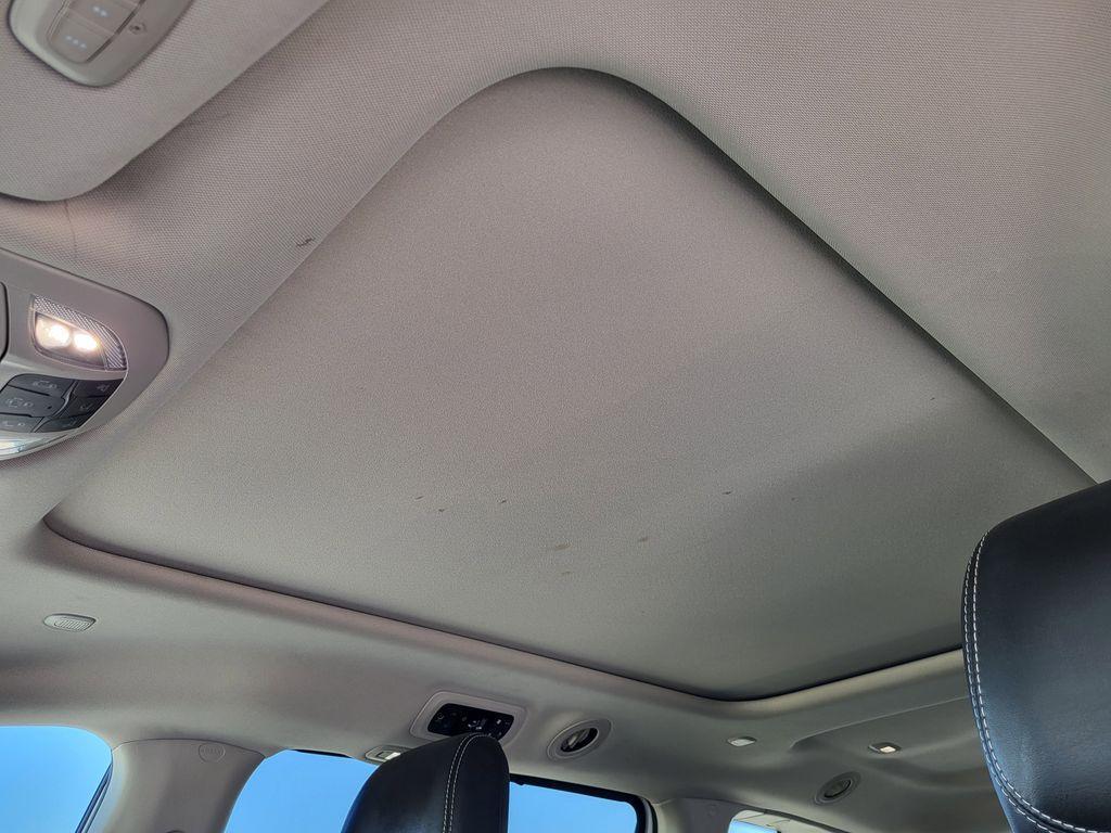 used 2023 Chrysler Pacifica car, priced at $28,995