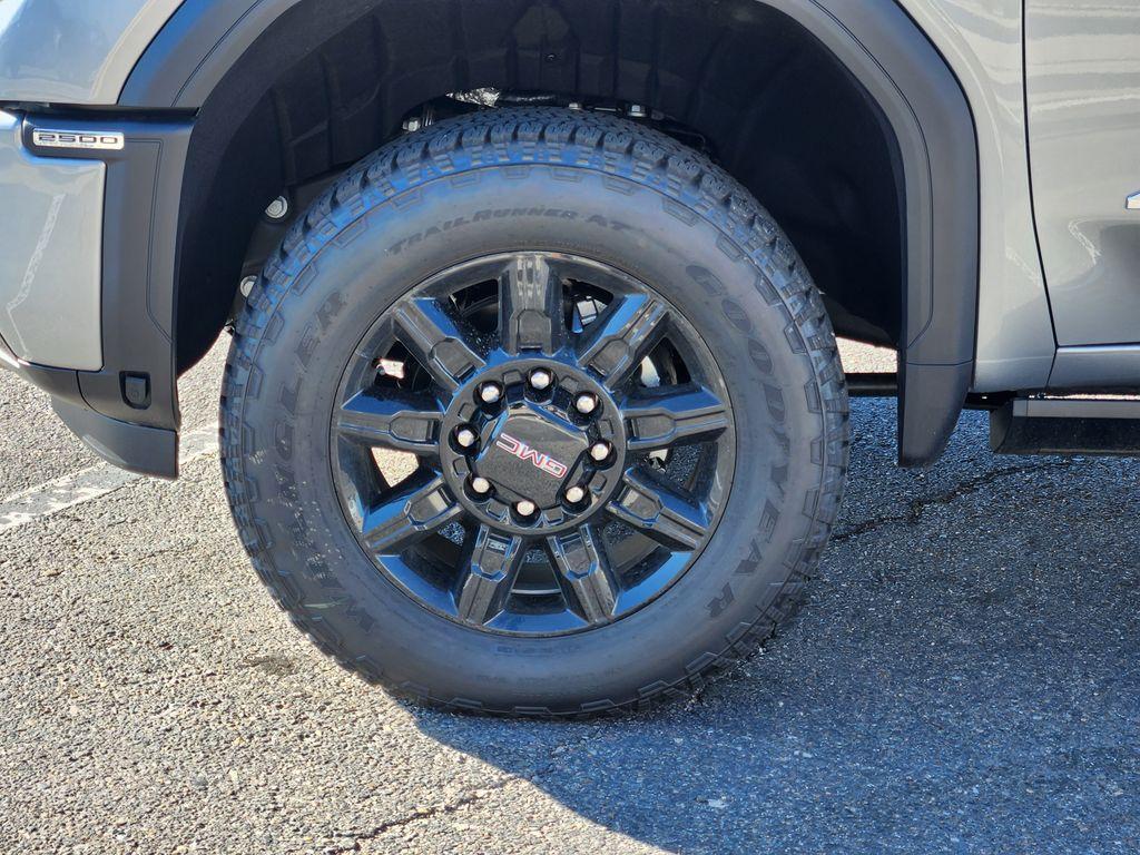 new 2025 GMC Sierra 2500 car, priced at $91,260
