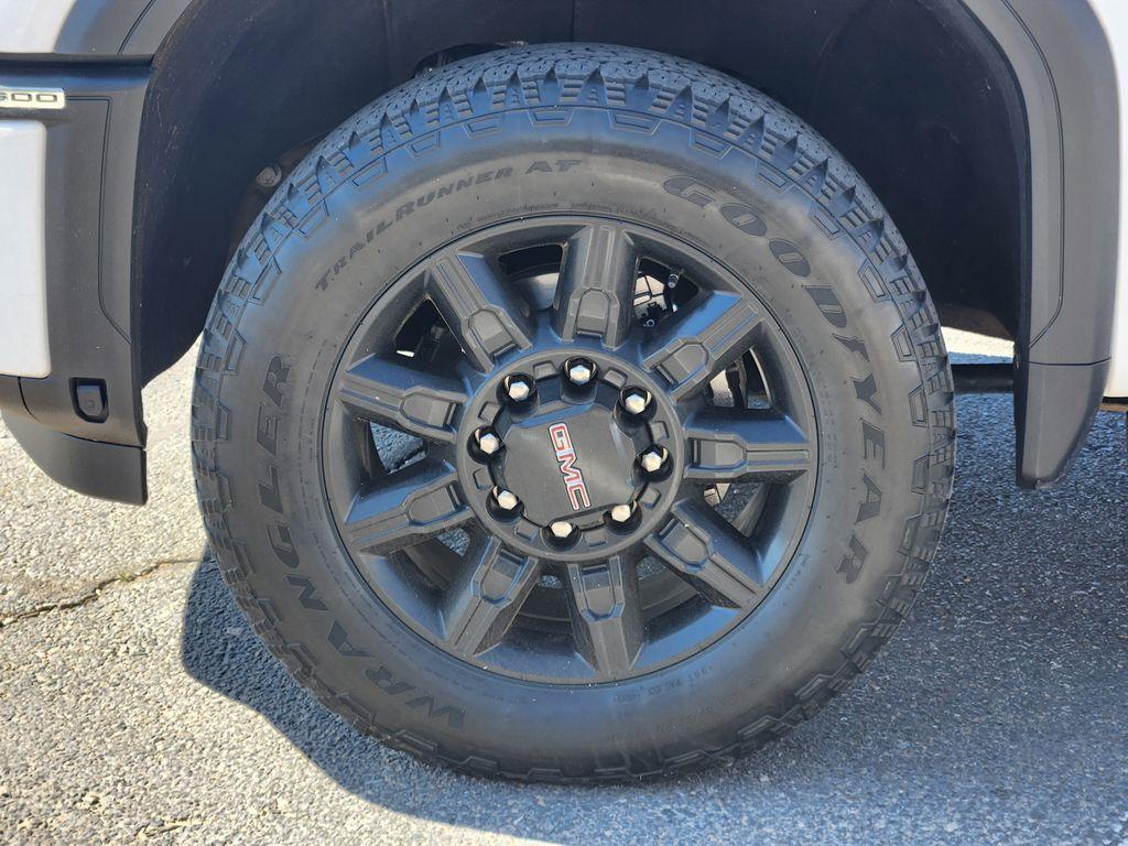 used 2024 GMC Sierra 2500 car, priced at $75,995
