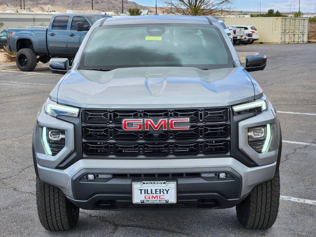 new 2025 GMC Canyon car, priced at $50,960
