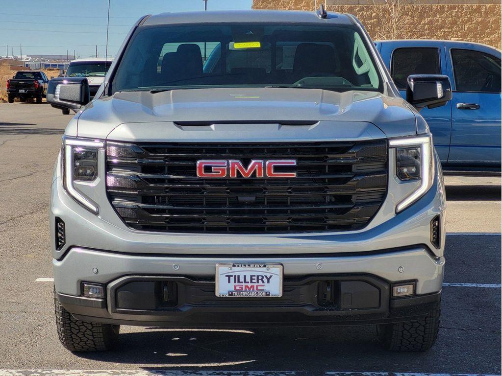 new 2025 GMC Sierra 1500 car, priced at $64,095