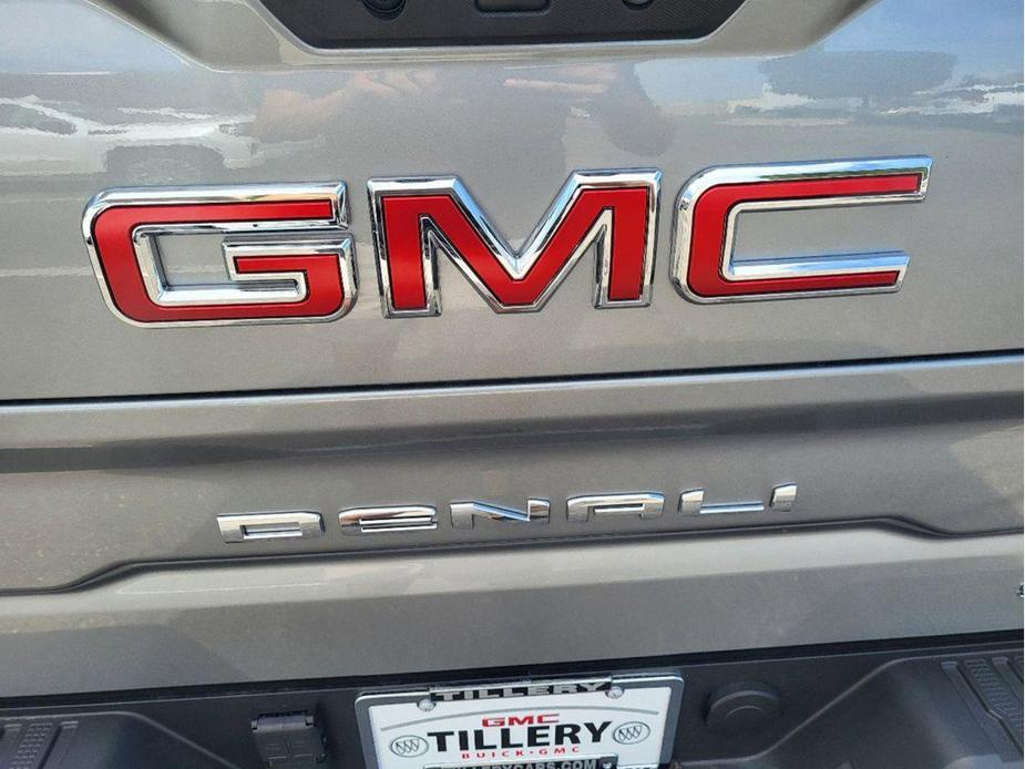 new 2024 GMC Sierra 1500 car, priced at $74,705