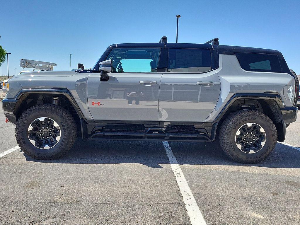 new 2024 GMC HUMMER EV SUV car, priced at $109,285