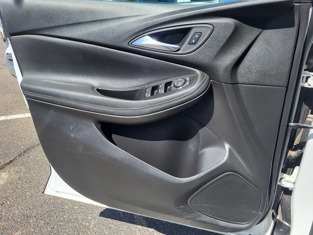 used 2024 Buick Encore GX car, priced at $25,995