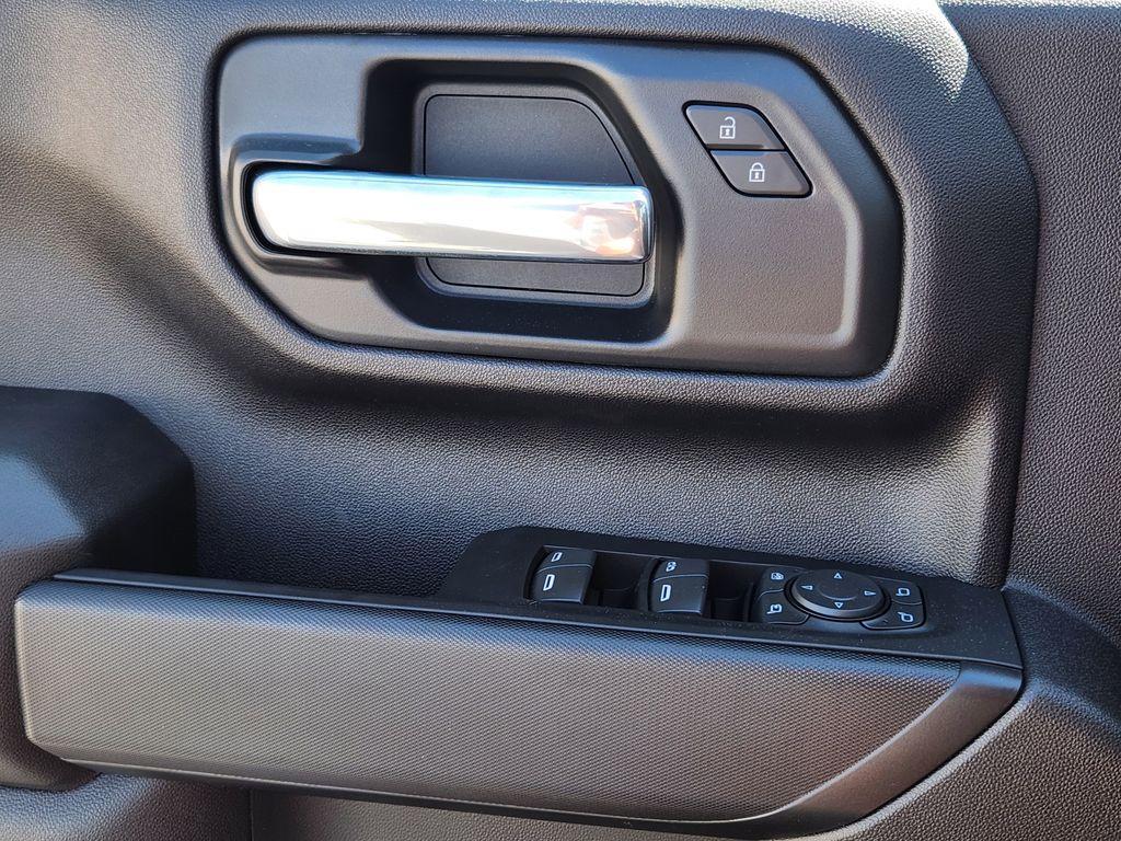 new 2025 GMC Sierra 3500 car, priced at $74,095