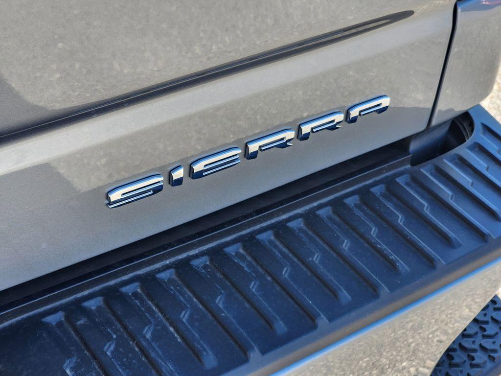 new 2025 GMC Sierra 1500 car, priced at $79,250