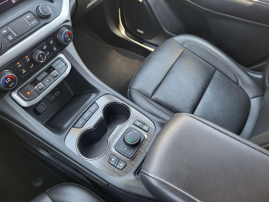 used 2023 GMC Acadia car, priced at $30,995