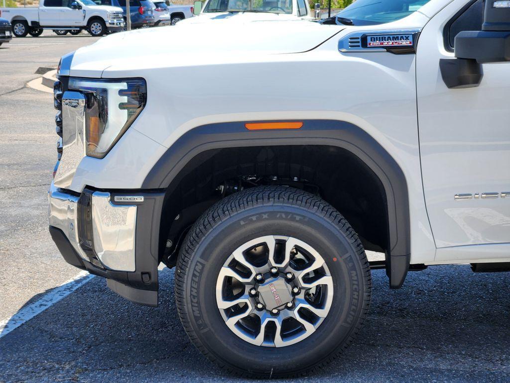 new 2025 GMC Sierra 3500 car, priced at $71,675