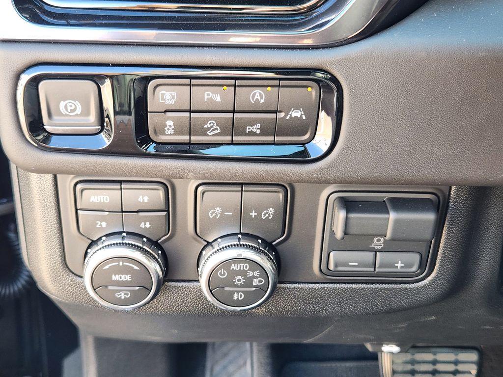 new 2026 GMC Yukon XL car, priced at $105,390