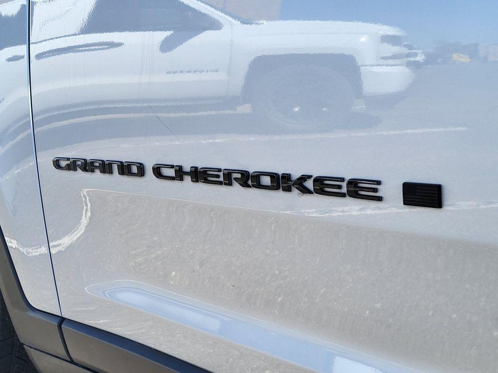 used 2024 Jeep Grand Cherokee L car, priced at $35,995