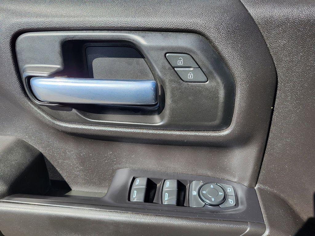 used 2021 Chevrolet Silverado 1500 car, priced at $31,995