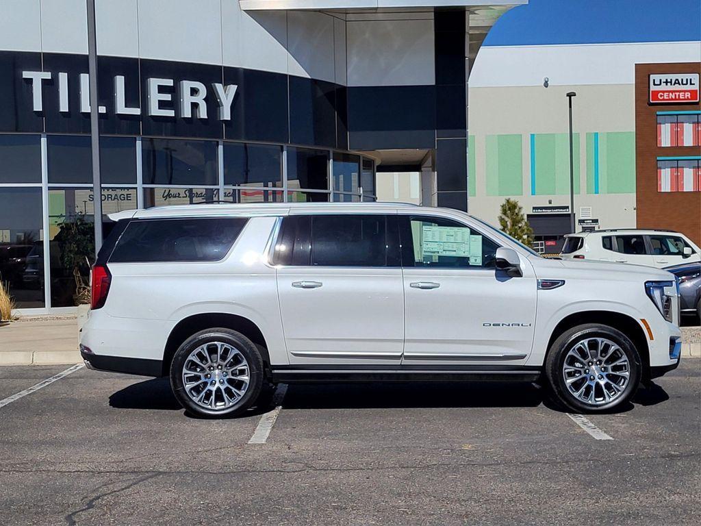 new 2025 GMC Yukon XL car, priced at $98,365