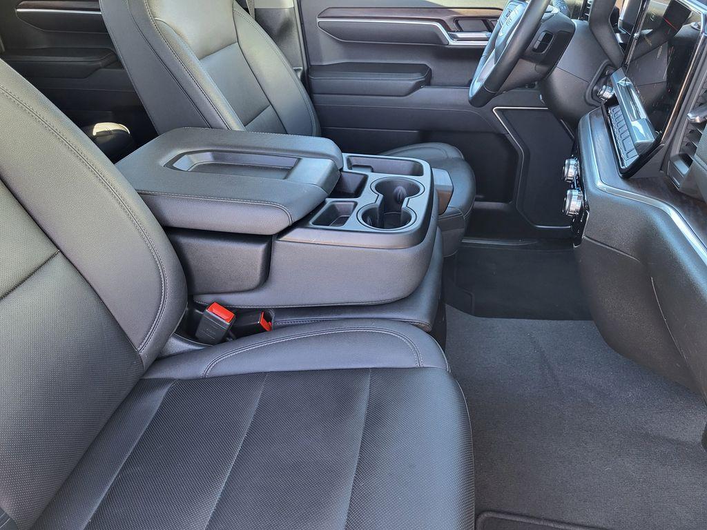 used 2024 GMC Sierra 1500 car, priced at $51,995