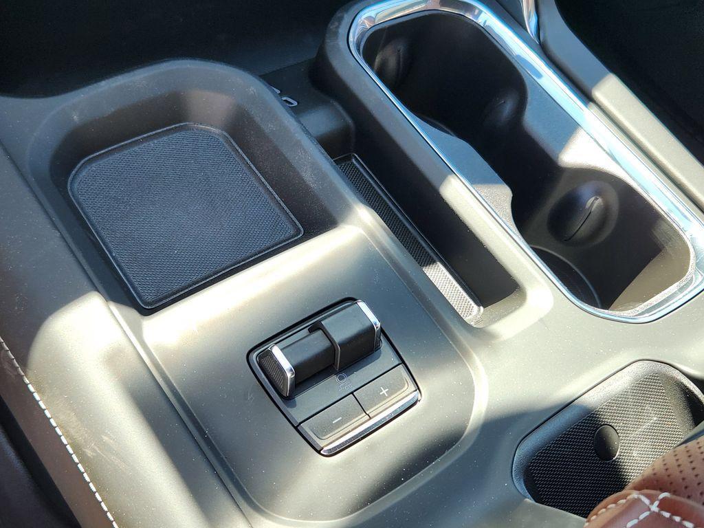 new 2025 GMC Sierra 2500 car, priced at $99,850