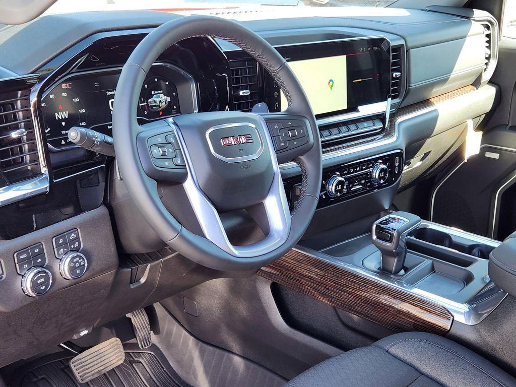 new 2025 GMC Sierra 1500 car, priced at $64,095