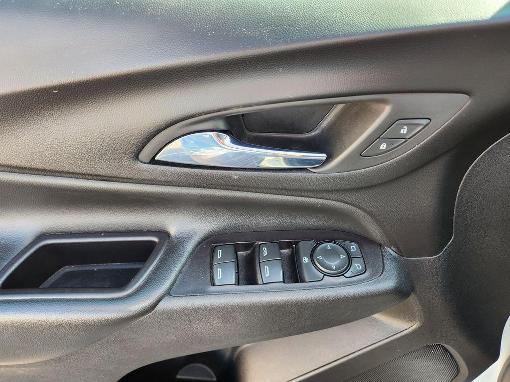 used 2020 Chevrolet Equinox car, priced at $19,995