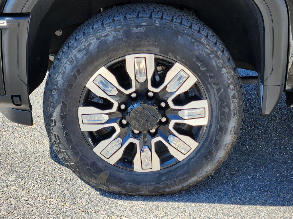 used 2024 GMC Sierra 2500 car, priced at $80,995