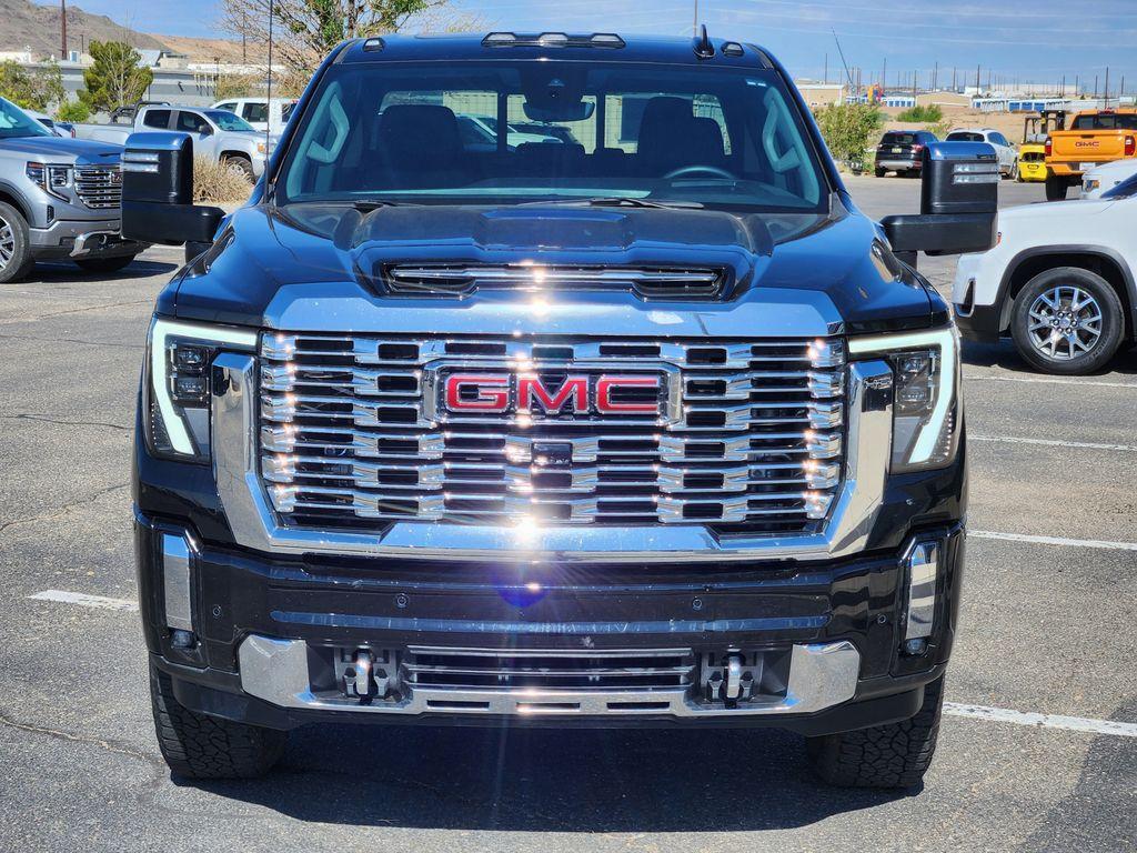 used 2024 GMC Sierra 2500 car, priced at $80,995
