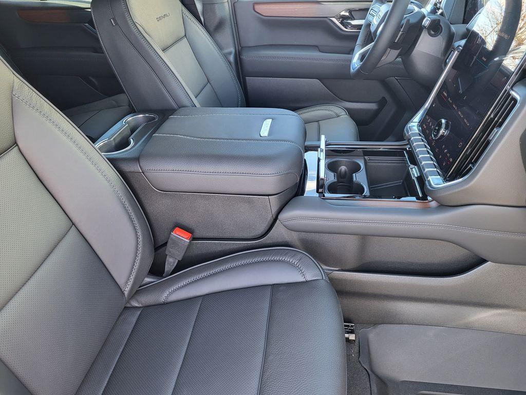 new 2026 GMC Yukon car, priced at $98,360