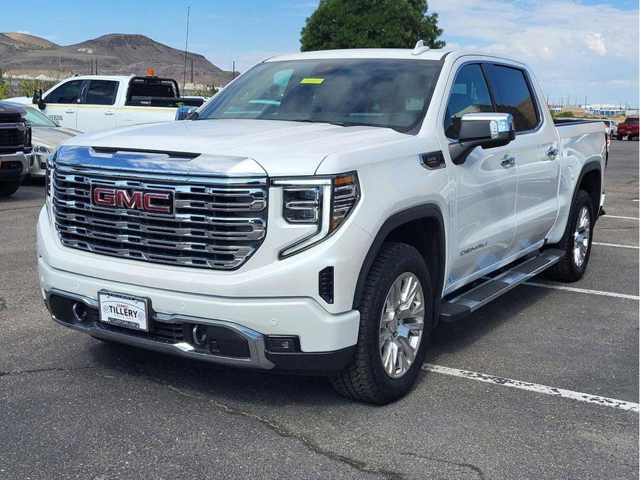 new 2024 GMC Sierra 1500 car, priced at $75,305