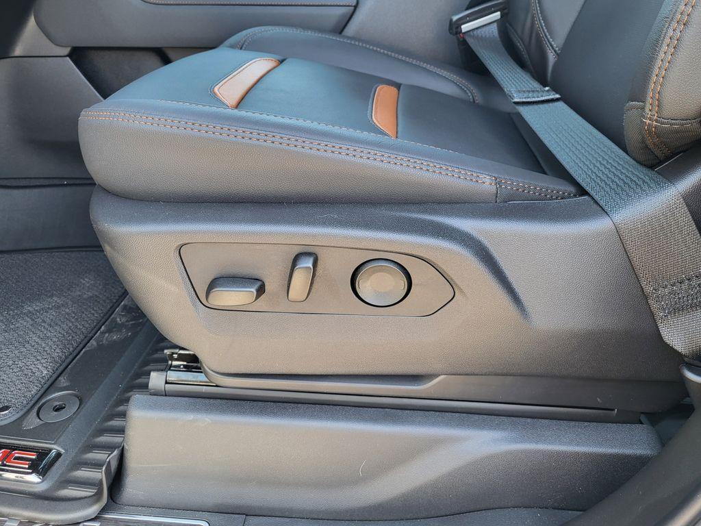 new 2025 GMC Sierra 2500 car, priced at $80,880