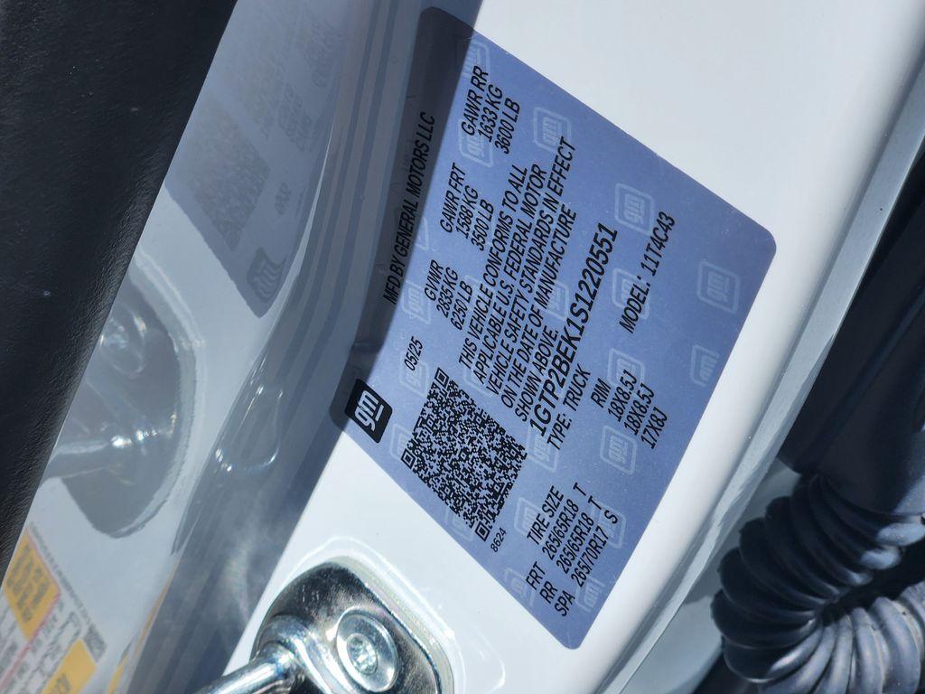 new 2025 GMC Canyon car, priced at $50,465
