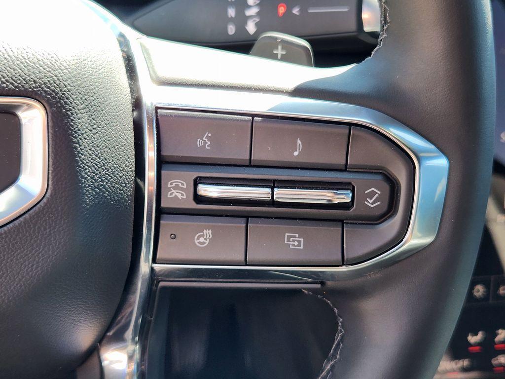 new 2025 GMC Terrain car, priced at $35,425