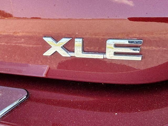 used 2020 Toyota Highlander Hybrid car, priced at $32,000